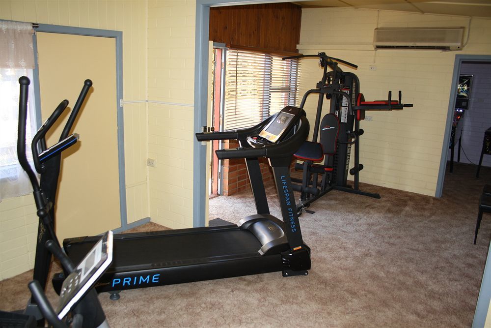 Nhill Oasis Motel Екстериор снимка