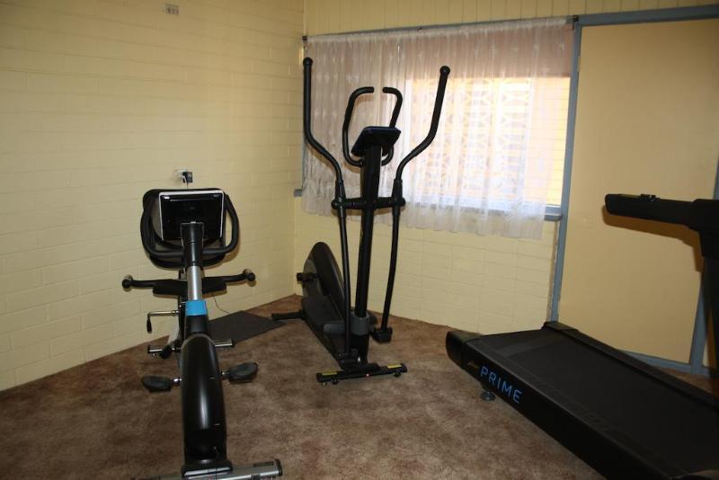 Nhill Oasis Motel Екстериор снимка